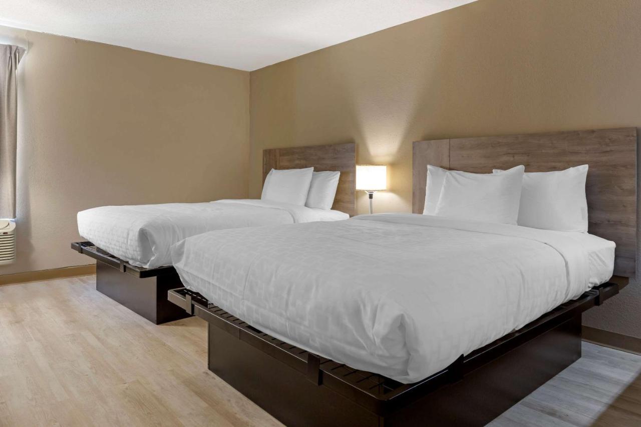 Suburban Extended Stay Hotel Роли Экстерьер фото